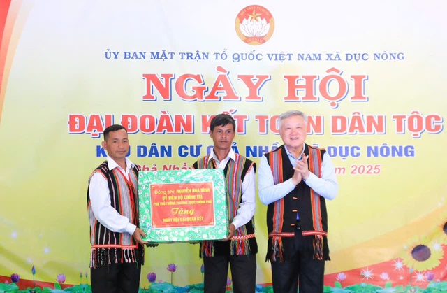 - Ảnh 8. - Ảnh 8.