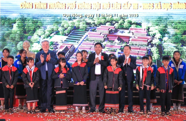 - Ảnh 5. - Ảnh 5.