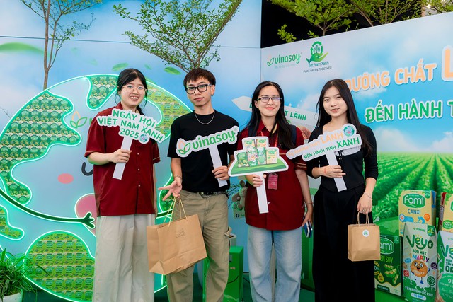 Vinasoy chung tay c&ugrave;ng cộng đồng kiến tạo Việt Nam xanh- Ảnh 2.