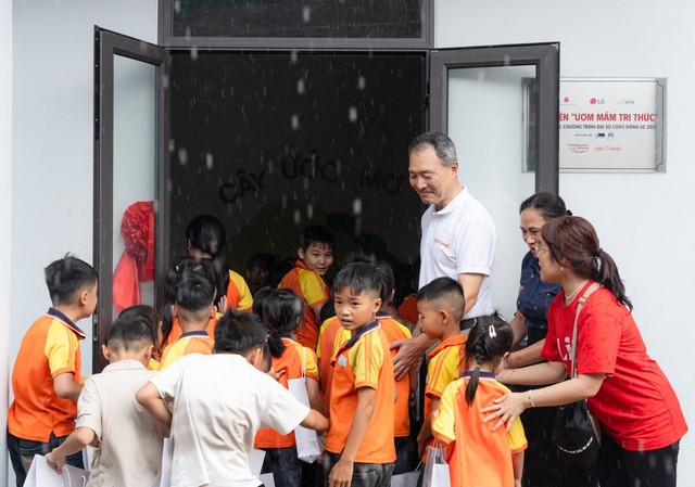 Đại sứ Cộng đồng LG 2025: Hành trình cùng cộng đồng kiến tạo tương lai bền vững- Ảnh 6. Đại sứ Cộng đồng LG 2025: Hành trình cùng cộng đồng kiến tạo tương lai bền vững- Ảnh 6.