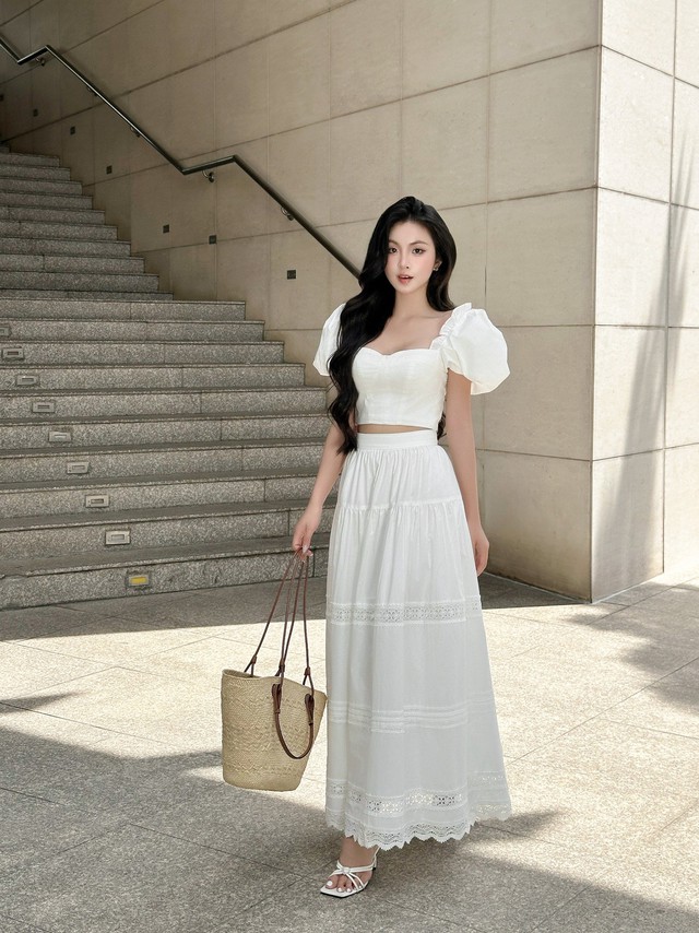 Sự gợi cảm trưởng thành với trang phục ren- Ảnh 7.