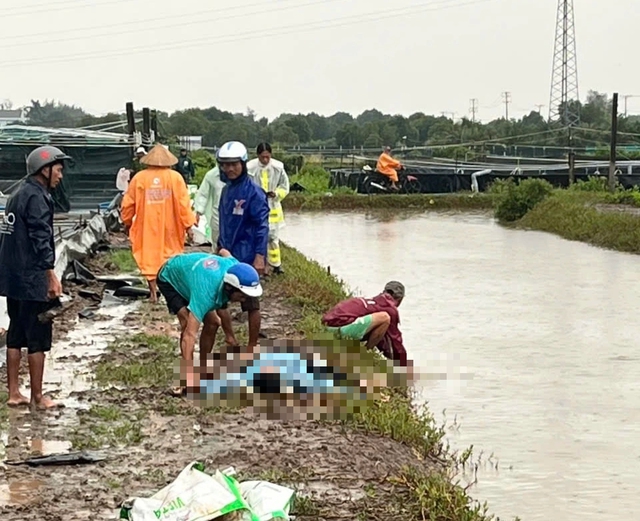 C&agrave; Mau:  2 người bị s&eacute;t đ&aacute;nh tử vong trong vu&ocirc;ng t&ocirc;m - Ảnh 1.