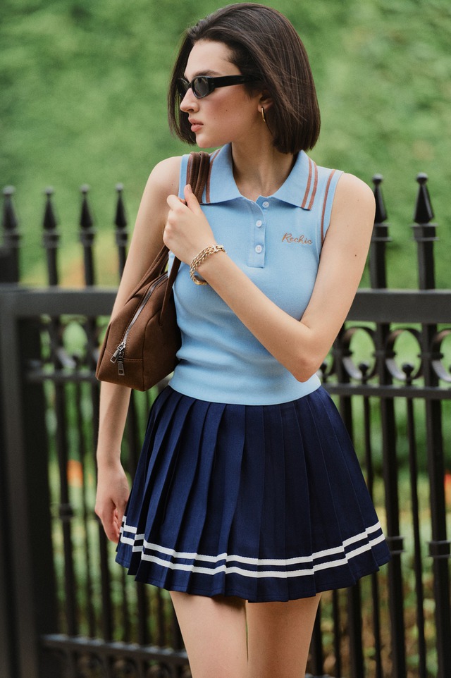 Khẳng định chất riêng thời trang với chân váy tennis năng động- Ảnh 2.