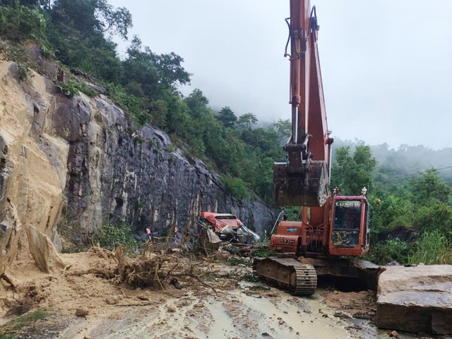 - Ảnh 2. - Ảnh 2.