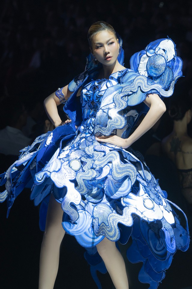 Siêu mẫu Thanh Hằng thay đổi theo thế nào sau khi lấy chồng nhạc trưởng? - Ảnh 3.