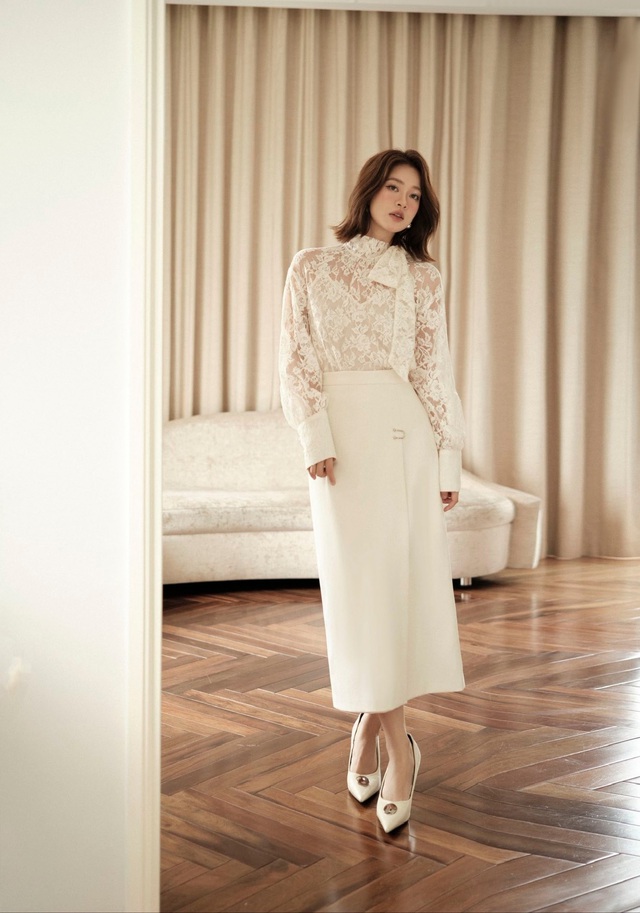 Thanh lịch và quý phái cùng vải ren tinh xảo- Ảnh 4.