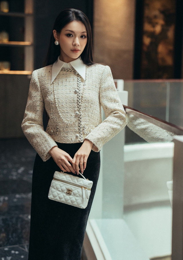 Bí quyết diện áo khoác tweed đẹp cho quý cô văn phòng - Ảnh 8.