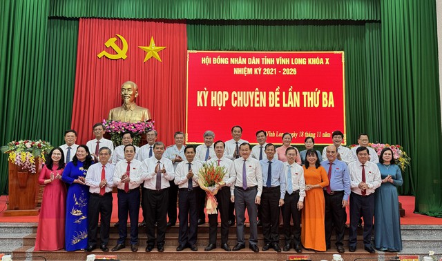 Ông Trần Trí Quang làm Chủ tịch UBND tỉnh Vĩnh Long - Ảnh 2.