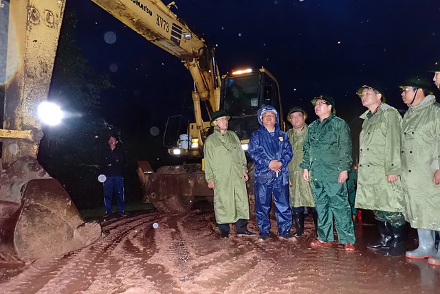 Không nôn nóng thông đèo Khánh Lê mà đánh đổi bằng an toàn - Ảnh 1.