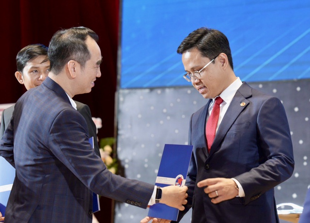 Anh Nguyễn Thế Duy làm Chủ nhiệm chi hội doanh nhân trẻ Bình Dương - Ảnh 1.