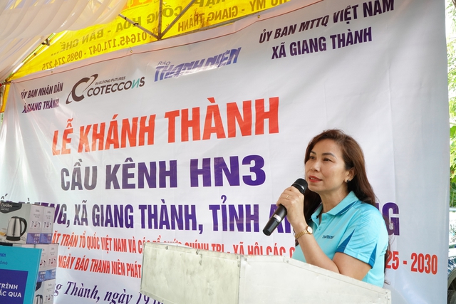 Báo Thanh Niên khánh thành cây cầu mơ ước tại vùng biên giới Giang Thành- Ảnh 8. Báo Thanh Niên khánh thành cây cầu mơ ước tại vùng biên giới Giang Thành- Ảnh 8.