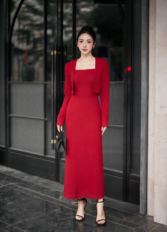 Kiểu váy midi cân bằng giữa nét cổ điển và sự hiện đại tinh tế - Ảnh 7.
