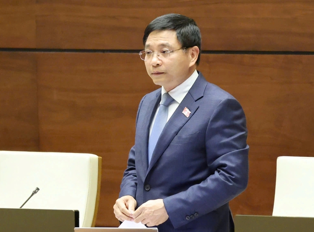 &Aacute;p ngưỡng thuế 200 triệu, đại biểu lo hộ kinh doanh 'rất thiệt th&ograve;i' - Ảnh 2.