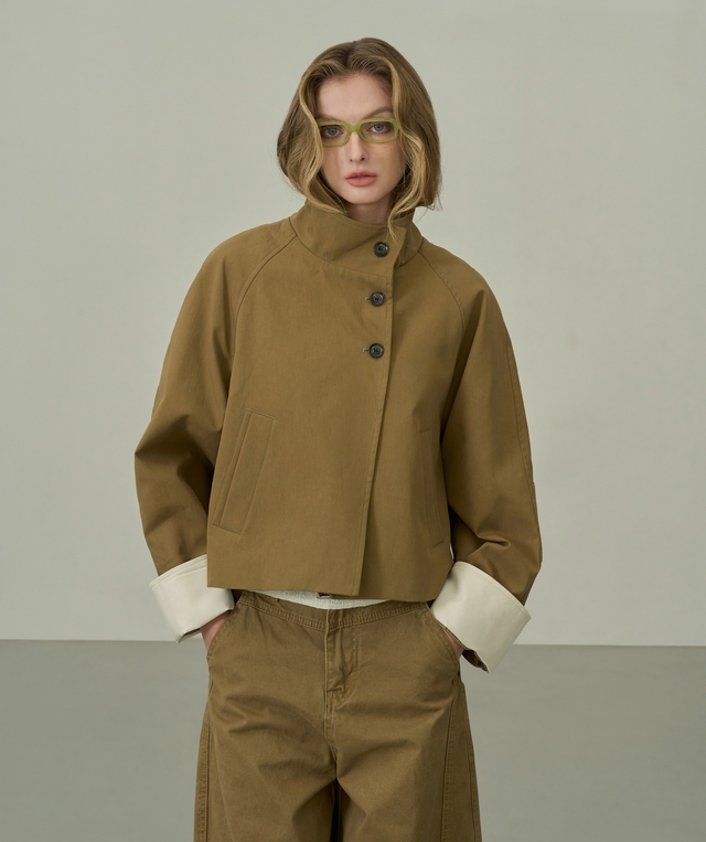 Áo trench coat ngắn, chiếc áo khoác sang trọng nhưng tiện dụng nhất mùa này - Ảnh 10.