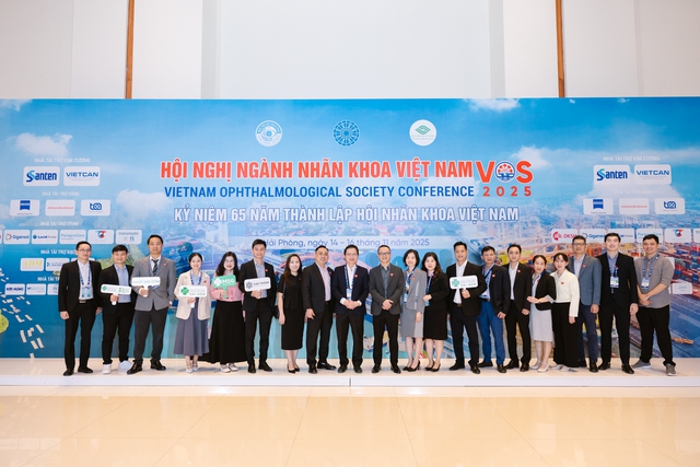 Tập đo&agrave;n Y khoa S&agrave;i G&ograve;n tại VOS 2025: Đ&oacute;ng g&oacute;p học thuật cho Nh&atilde;n khoa Việt - Ảnh 1.