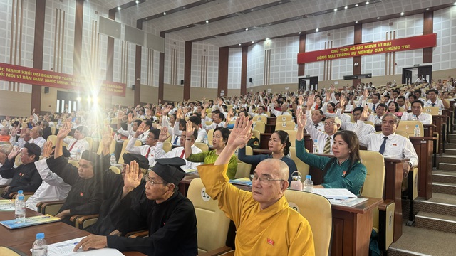 &Ocirc;ng Kim Ngọc Th&aacute;i l&agrave;m Chủ tịch Ủy ban MTTQ VN tỉnh Vĩnh Long - Ảnh 3.