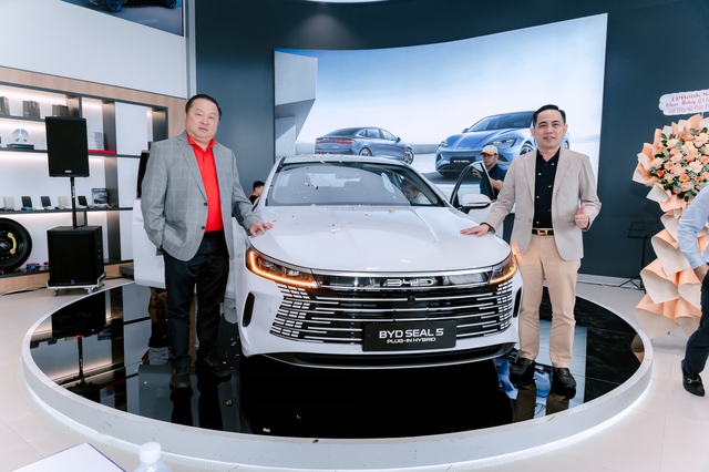 BYD Gia Định ra mắt BYD SEAL 5 - Sedan hạng C tại Việt Nam - Ảnh 1.