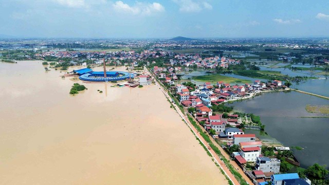 Cần sống chung với lũ Trước khí hậu cực đoan tại miền Bắc việt nam - Ảnh 2. Cần sống chung với lũ Trước khí hậu cực đoan tại miền Bắc việt nam - Ảnh 2.