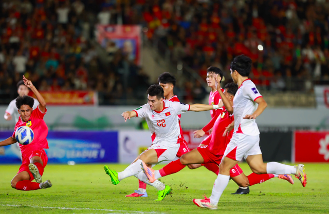 Đội tuyển Việt Nam chưa bỏ thói quen… khởi đầu chậm, bảo vệ ngôi vương AFF Cup nổi không?
- Ảnh 1. Đội tuyển Việt Nam chưa bỏ thói quen… khởi đầu chậm, bảo vệ ngôi vương AFF Cup nổi không?
- Ảnh 1.