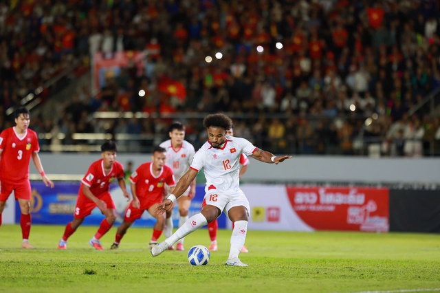 Echipa Laos 0-1 Vietnam, calificări Cupa Asiei 2027: Xuan Son a executat cu succes lovitura de pedeapsă! - Foto 3.