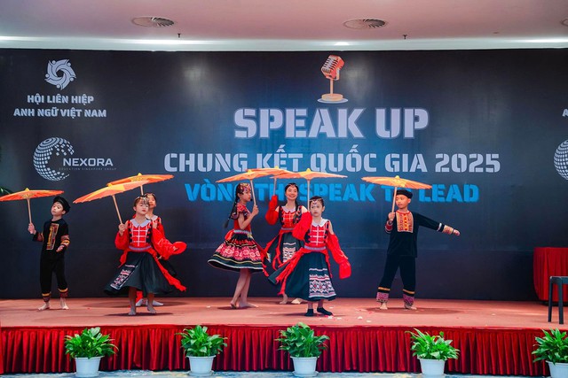 Trung tâm ngoại ngữ Dynamic Bảo Lộc đồng hành cùng học viên chinh phục Speak Up 2025 - Ảnh 1.