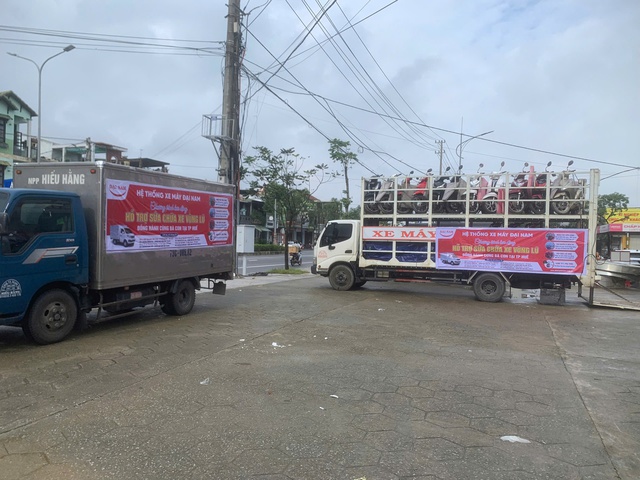 Hệ thống xe m&aacute;y ở Huế sửa xe miễn ph&iacute; cho d&acirc;n v&ugrave;ng lũ trong nửa th&aacute;ng- Ảnh 2.