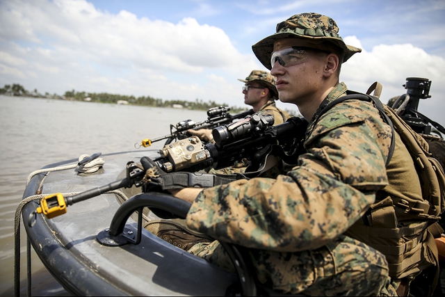 Mỹ đe dọa tiến hành chiến dịch quân sự tại Nigeria - Ảnh 1.