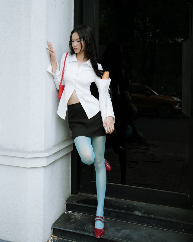 ‘Công thức vàng’ cho sự sang trọng với áo sơ mi trắng cổ điển- Ảnh 5.