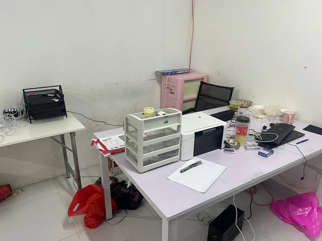 Một sòng bạc ở Campuchia bị đột kích, 23 người nước ngoài bị bắt - Ảnh 1.