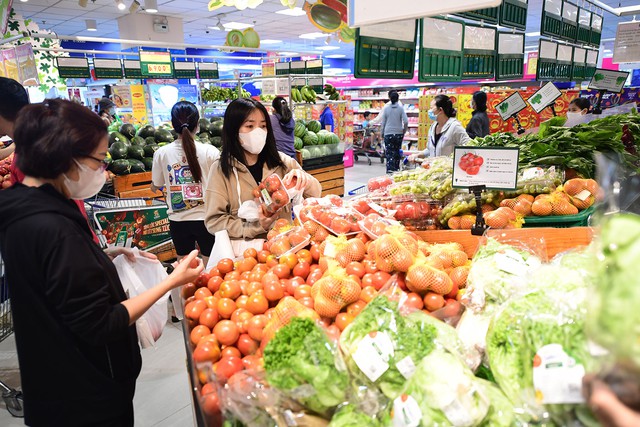Saigon Co.op giảm giá thịt, cá, rau củ đến 30% giữa mùa tăng giá - Ảnh 3.