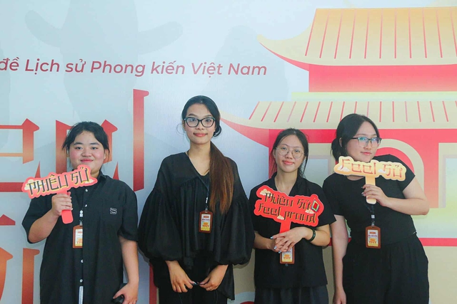 ‘Phiêu sử’ - bước chân về với cội nguồn- Ảnh 1. ‘Phiêu sử’ - bước chân về với cội nguồn- Ảnh 1.