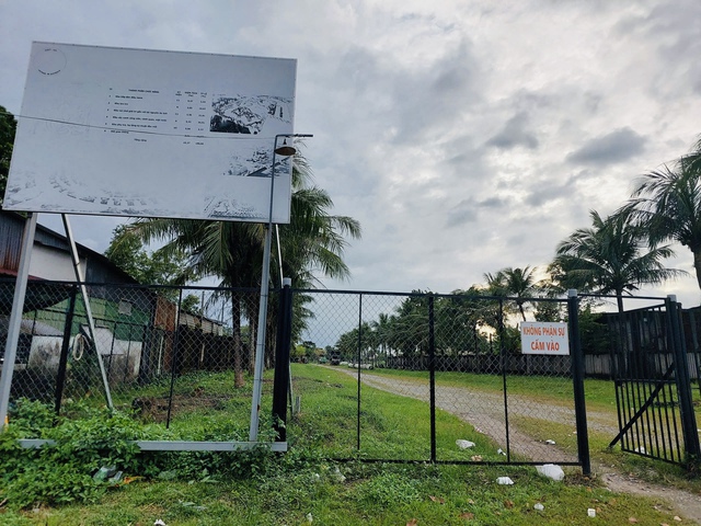 Cà Mau:Thanh tra toàn diện dự án Việt Úc sau 12 năm 'đất vàng' bị bỏ hoang - Ảnh 1.