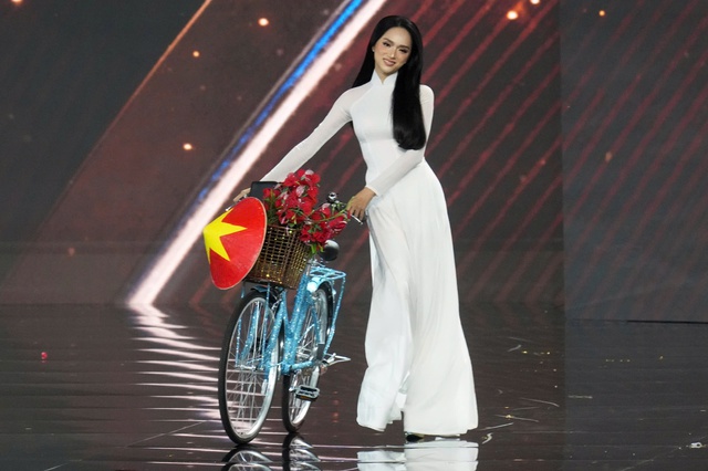 Cơ hội nào cho Hương Giang tại Miss Universe 2025? - Ảnh 1.