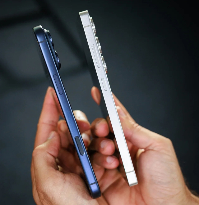 Samsung 'ép cân', Apple 'chắc nịch': Galaxy và iPhone rẽ hai hướng - Ảnh 3. Samsung 'ép cân', Apple 'chắc nịch': Galaxy và iPhone rẽ hai hướng - Ảnh 3.