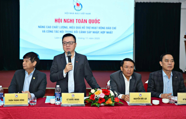 Hội nghị báo chí tại Lâm Đồng: Tăng cường trách nhiệm và đổi mới sau sáp nhập - Ảnh 1. Hội nghị báo chí tại Lâm Đồng: Tăng cường trách nhiệm và đổi mới sau sáp nhập - Ảnh 1.