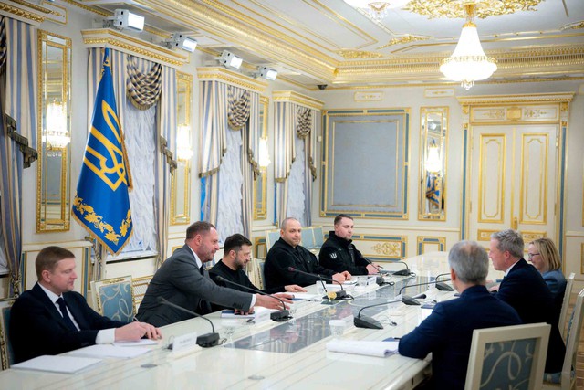 Tin tức đặc biệt trên báo in Thanh Niên 22.11.2025- Ảnh 3.