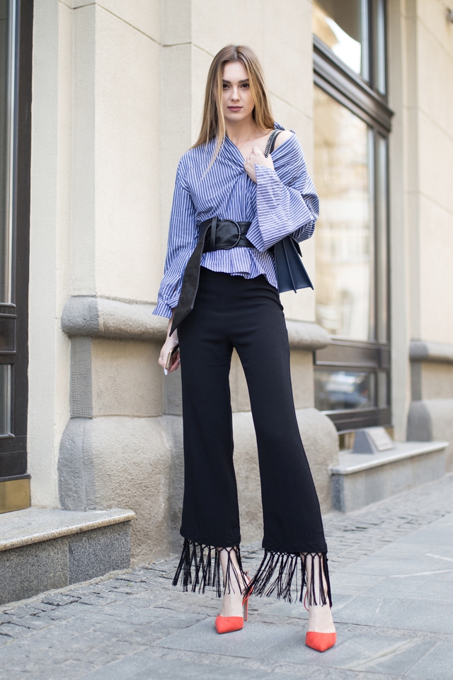 Chỉ với một chiếc thắt lưng, tôn lên vòng eo thon gọn - Ảnh 7.