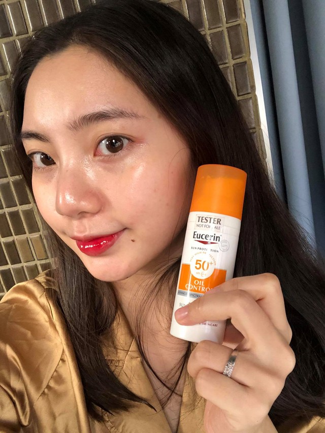 Top 10 kem chống nắng cho da mụn được hội skincare ‘chấm 10 điểm không có nhưng’- Ảnh 9.