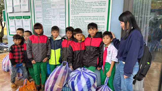 Gieo lại niềm tin nơi vùng núi lở- Ảnh 1.