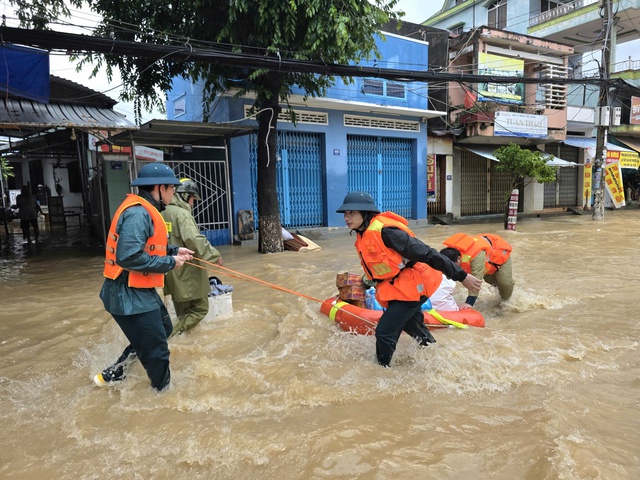 - Ảnh 5. - Ảnh 5.