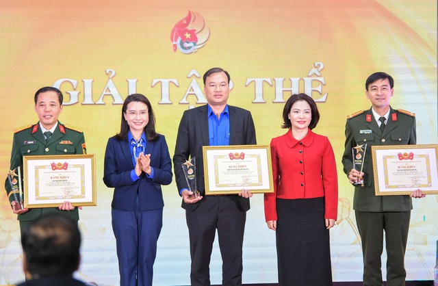 Mỗi thanh niên cần tự trang bị 'sức đề kháng số'- Ảnh 2. Mỗi thanh niên cần tự trang bị 'sức đề kháng số'- Ảnh 2.