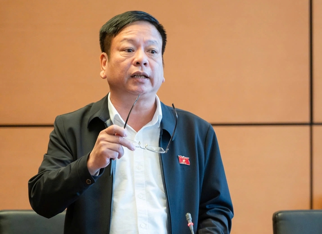 Đại biểu Quốc hội: Con tôi học, tôi cũng phải kèm sát việc sử dụng AI- Ảnh 1. Đại biểu Quốc hội: Con tôi học, tôi cũng phải kèm sát việc sử dụng AI- Ảnh 1.