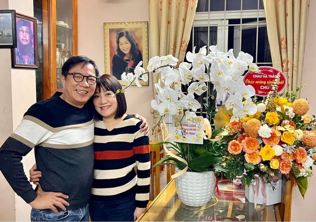 Hôn nhân viên mãn của NSND Trọng Trinh bên vợ kém 16 tuổi - Ảnh 2. Hôn nhân viên mãn của NSND Trọng Trinh bên vợ kém 16 tuổi - Ảnh 2.