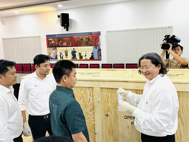 Mở 'kho báu' tranh Đông Dương, Gia Định và… Lê Bá Đảng- Ảnh 7. Mở 'kho báu' tranh Đông Dương, Gia Định và… Lê Bá Đảng- Ảnh 7.