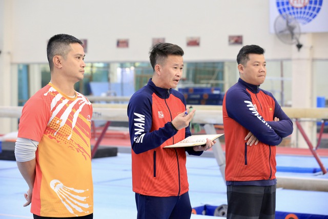 'Hot boy&rsquo; thể dục dụng cụ v&agrave; giấc mơ v&agrave;ng SEA Games 33: Khi bị Th&aacute;i Lan l&agrave;m kh&oacute;- Ảnh 8.