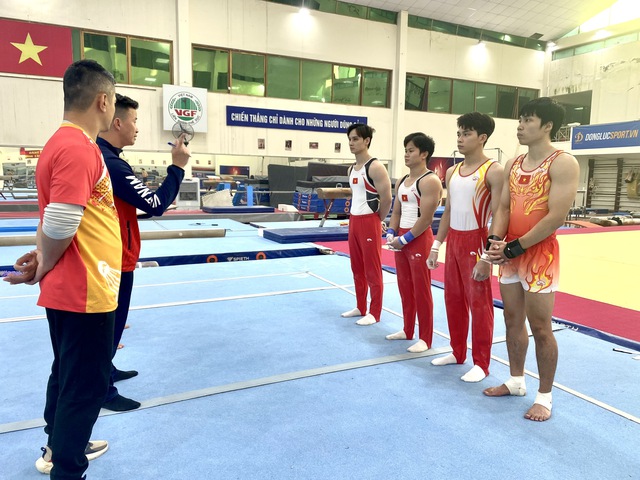 'Hot boy&rsquo; thể dục dụng cụ v&agrave; giấc mơ v&agrave;ng SEA Games 33: Khi bị Th&aacute;i Lan l&agrave;m kh&oacute;- Ảnh 1.