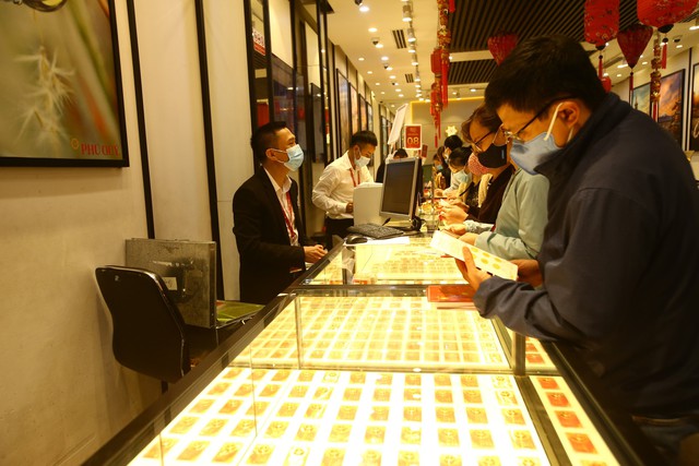 Giá vàng hôm nay 22.11.2025: Tăng vọt trở lại lên trên 150 triệu đồng- Ảnh 1. Giá vàng hôm nay 22.11.2025: Tăng vọt trở lại lên trên 150 triệu đồng- Ảnh 1.