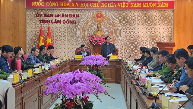 Phó thủ tướng Hồ Quốc Dũng: Trong 10 ngày phải thông đèo Mimosa sạt lở - Ảnh 3.