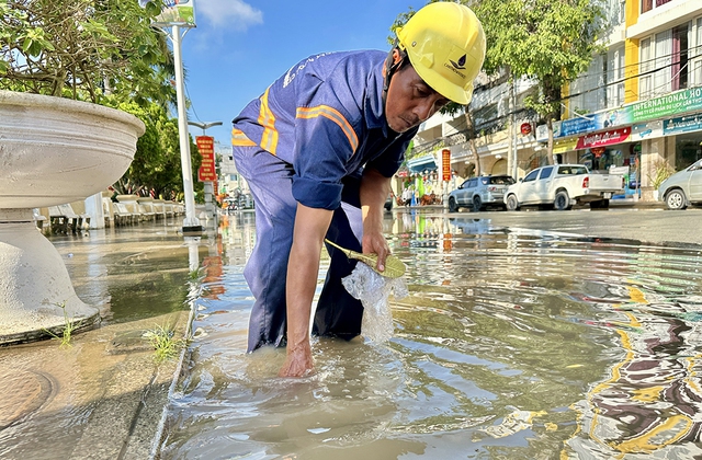 Giải quyết tình trạng ngập lụt tại Cần Thơ Trước thách thức triều cường gia tăng - Ảnh 3. Giải quyết tình trạng ngập lụt tại Cần Thơ Trước thách thức triều cường gia tăng - Ảnh 3.