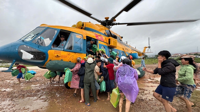 Những ng&ocirc;i l&agrave;ng trơ trụi sau lũ - Ảnh 5.